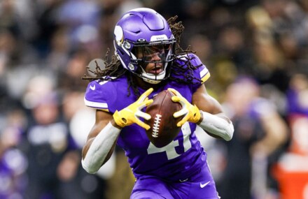 Minnesota Vikings S Anthony Harris signs franchise tender