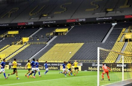 Soccer: Eerie silence across stadiums as Bundesliga restarts