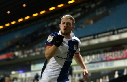 Video: Liverpool’s Harvey Elliott nets latest impressive Blackburn goal