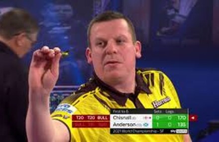 Premier League, 2021: Colin Lloyd backs Dave Chisnall to grab final spot