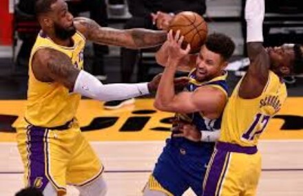 NBA: Warriors escape 19-point hole, stun Lakers