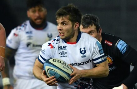 Gallagher Premiership: Bristol Bears maul Exeter Chiefs to go top with 20-7 win