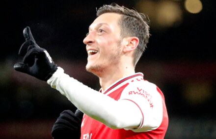 Mesut Ozil: Arsenal midfielder’s representatives in talks with Fenerbahce, DC United