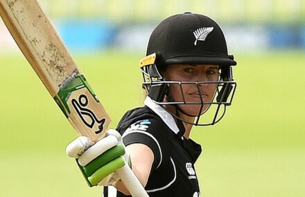 Amy Satterthwaite’s unbeaten hundred takes New Zealand Women to victory over England in third ODI