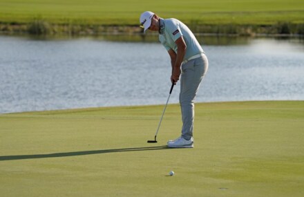 Golf-Jones ends ‘tough’ seven-year drought with Honda Classic triumph