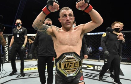 Mixed Martial Arts-Volkanovski tests positive for COVID-19, UFC title defence postponed