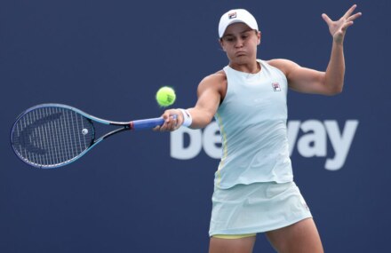 No.1 Ashleigh Barty reaches Miami Open semis