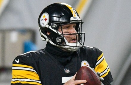 Ben Roethlisberger agrees new deal for 2021 with Pittsburgh Steelers