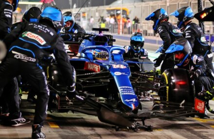 Fernando Alonso: How a sandwich wrapper foiled returning champion’s Bahrain GP with Alpine F1