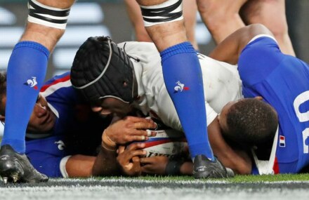 England 23-20 France: Late Maro Itoje try breaks Les Bleus hearts at Twickenham in Six Nations