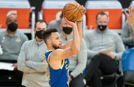 NBA-Curry to auction ‘Bruce Lee shoes’ for families of Atlanta shooting victims