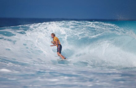 Surfing-Mask-free! Florence resumes Olympic preparations Down Under