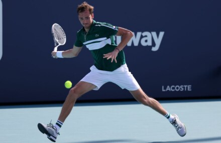 Medvedev tests COVID-19 positive, out of Monte Carlo Masters