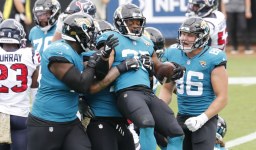 NFL-England’s FA in talks with Jaguars over Wembley games