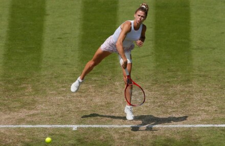 Giorgi knocks out top seed Sabalenka at Eastbourne