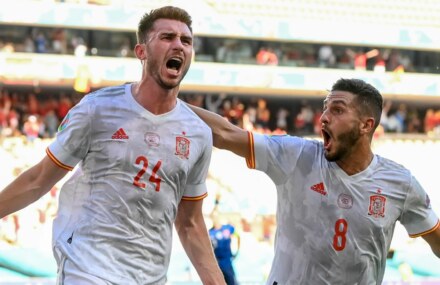 Slovakia 0-5 Spain: Martin Dubravka howler plays part in Spanish resurgence to reach Euro 2020 last 16 in style